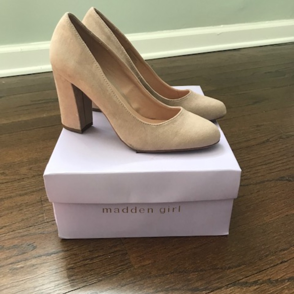 Madden Girl Women’s Block Heel Pumps, Size 6.5